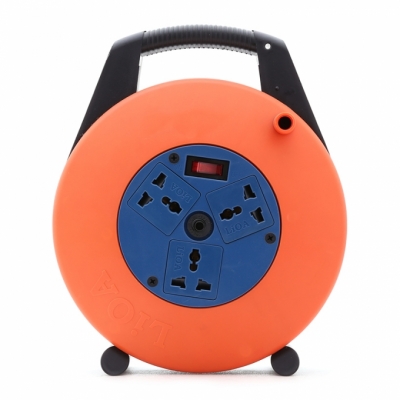Ổ cắm quay tay kiểu xách tay LIOA XTD-10-2-15A